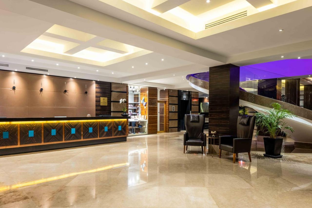Hotel Çelik Palas Convention Center&Thermal SPA Bursa Exterior foto Lobby