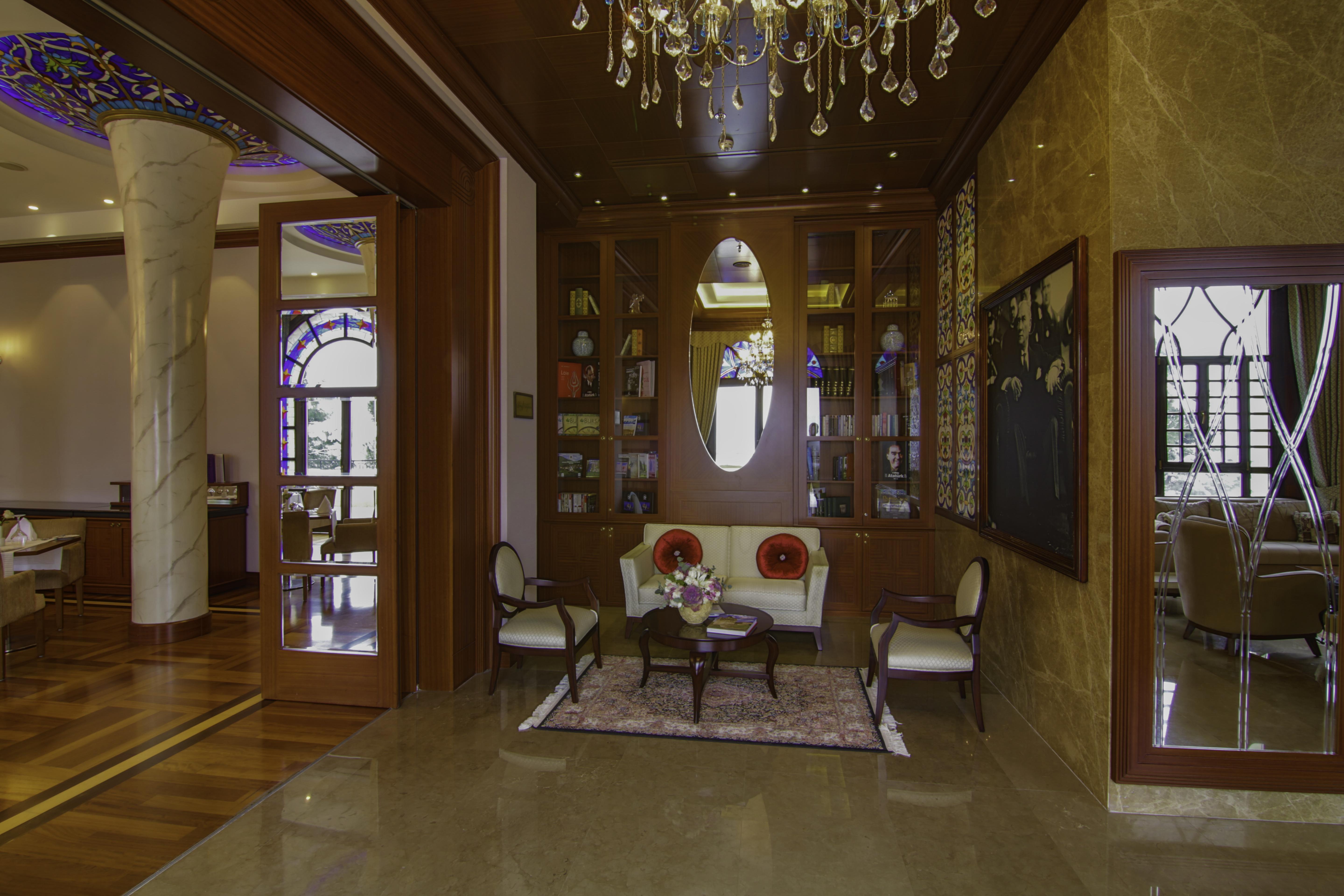 Hotel Çelik Palas Convention Center&Thermal SPA Bursa Exterior foto Interior of the hotel