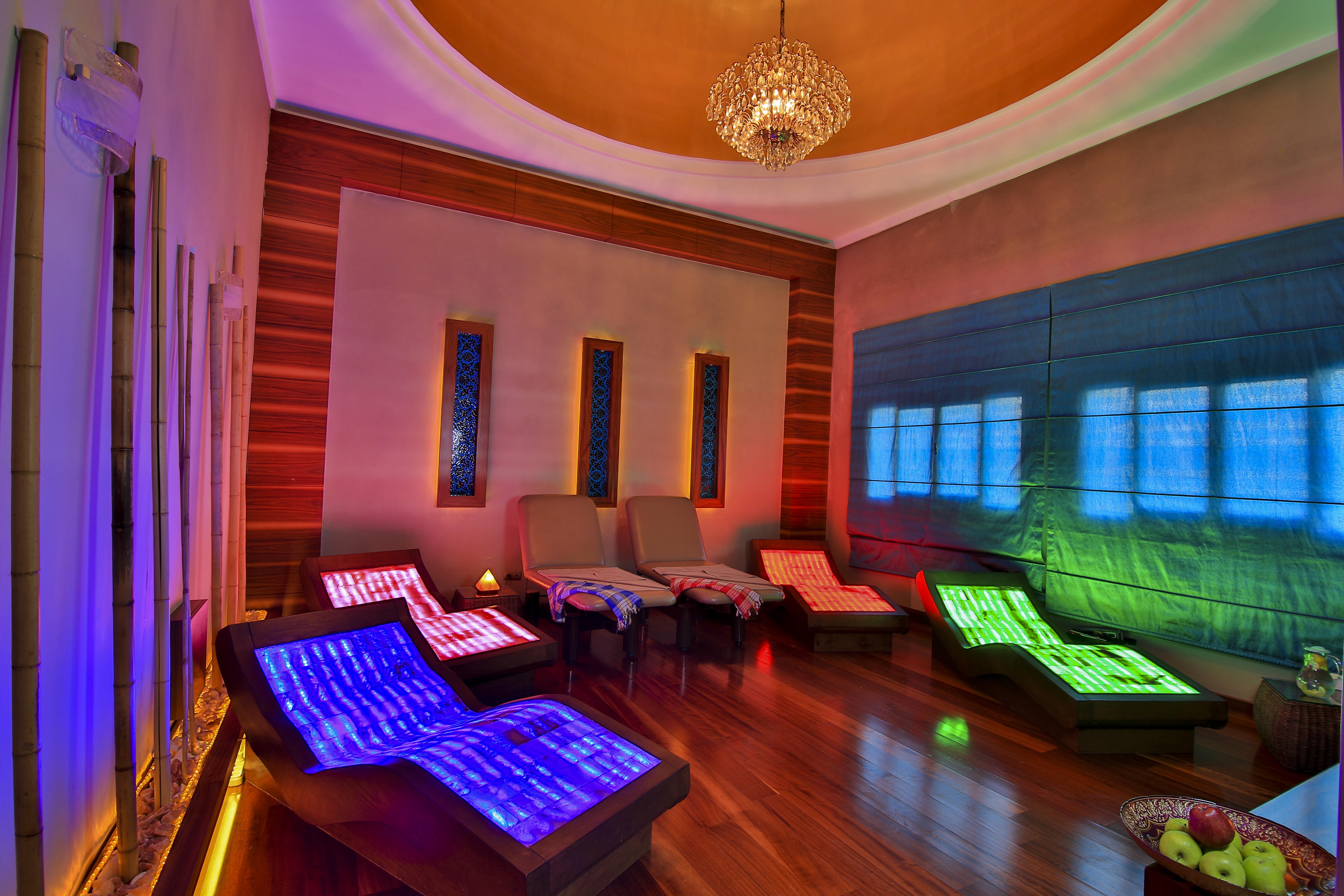 Hotel Çelik Palas Convention Center&Thermal SPA Bursa Exterior foto A spa at the Taj Mahal Palace, Mumbai, India